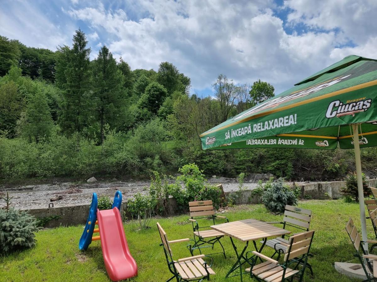 Hanul Doftana Trăisteni Exteriör bild