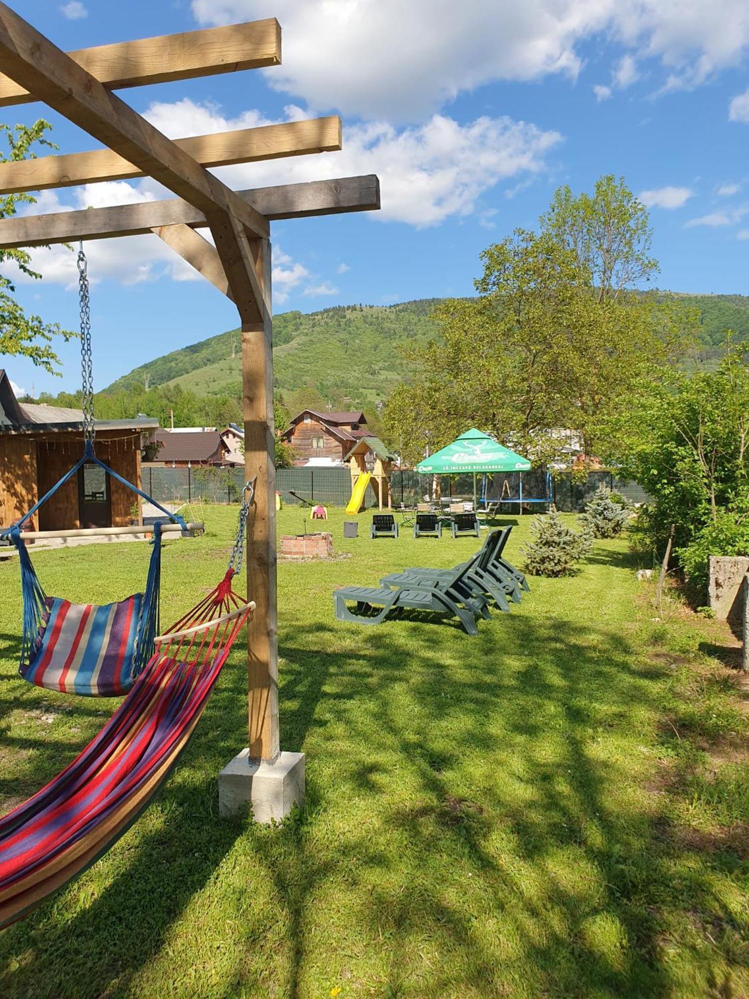 Hanul Doftana Trăisteni Exteriör bild